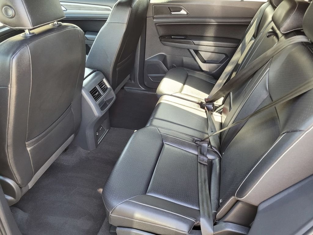 Certified Used 2020 Gray Volkswagen 3.6L V6 SE w/Technology image 12