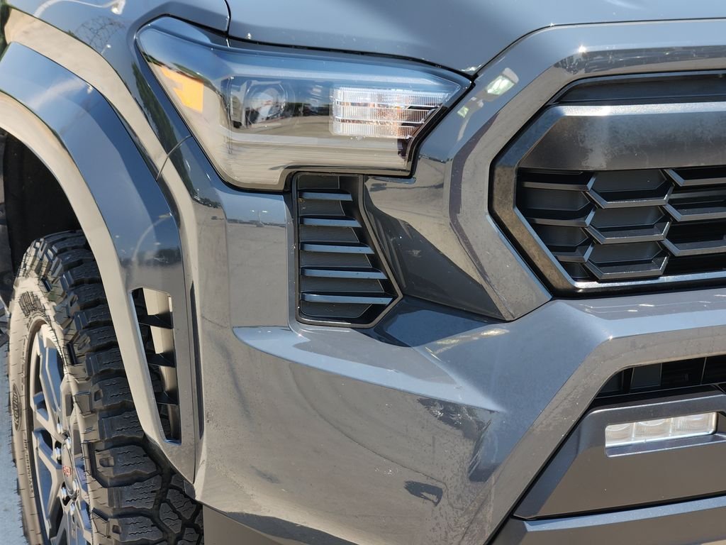 Used 2025  Toyota TRD Sport image 9