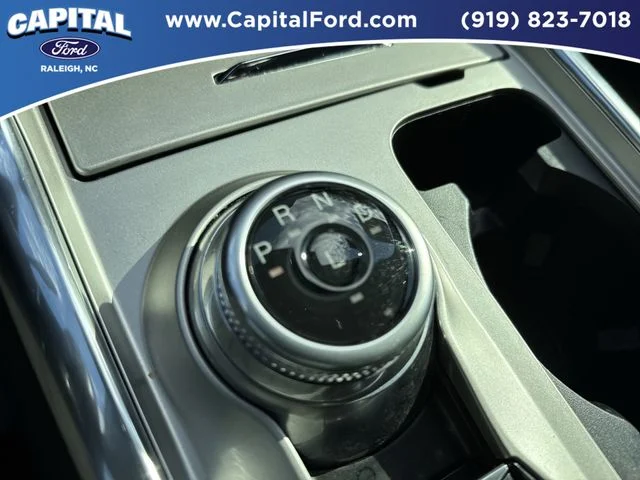 Used 2023 Black Ford Limited image 30