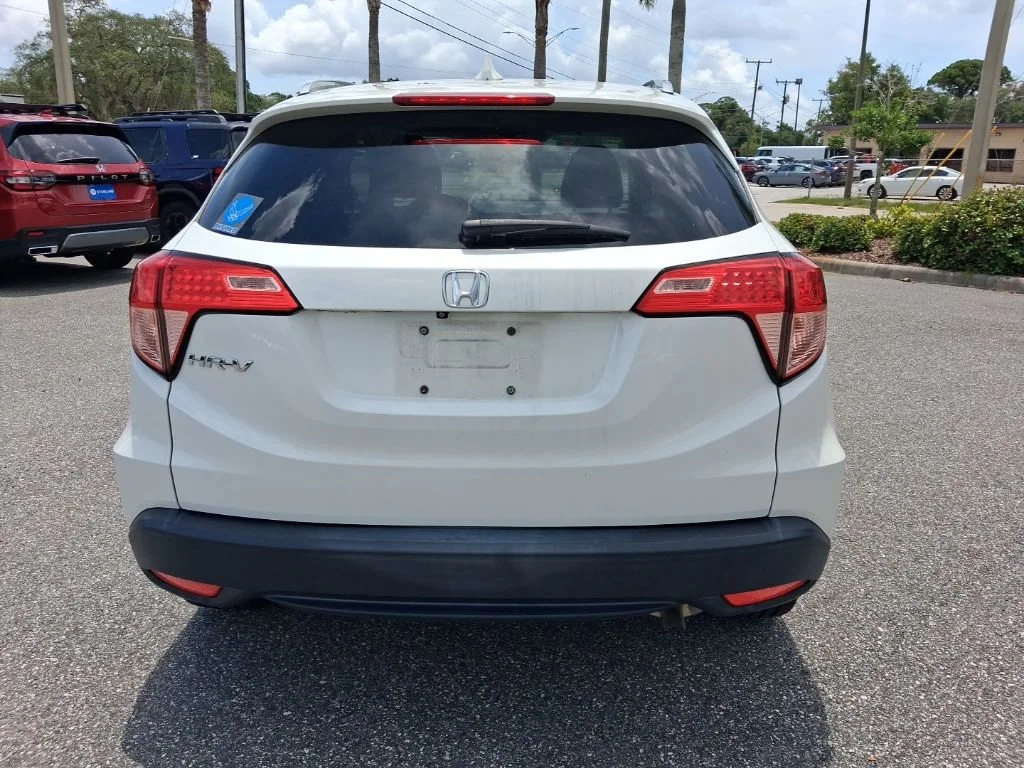 Used 2016  Honda EX-L image 6