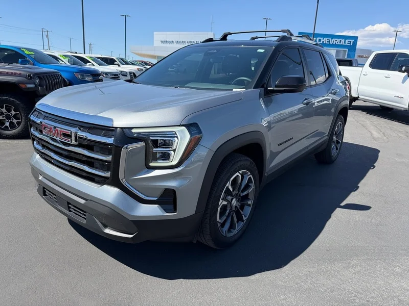 Used 2026 Sterling Metallic GMC Elevation image 7