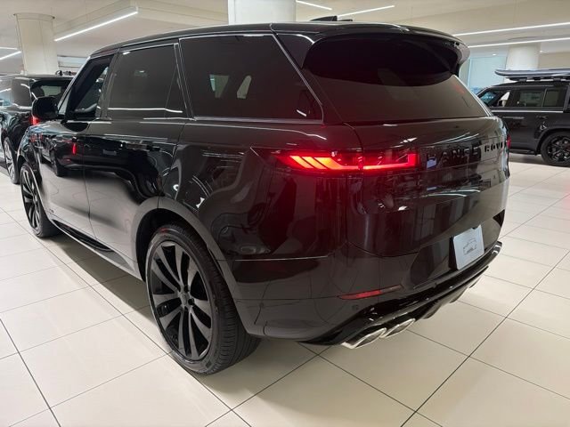 New 2027 Santorini Black Land Rover  image 3