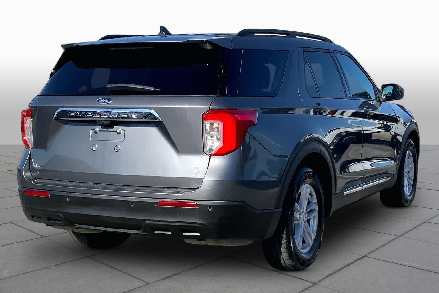 Used 2022 Carbonized Gray Metallic Ford XLT image 13