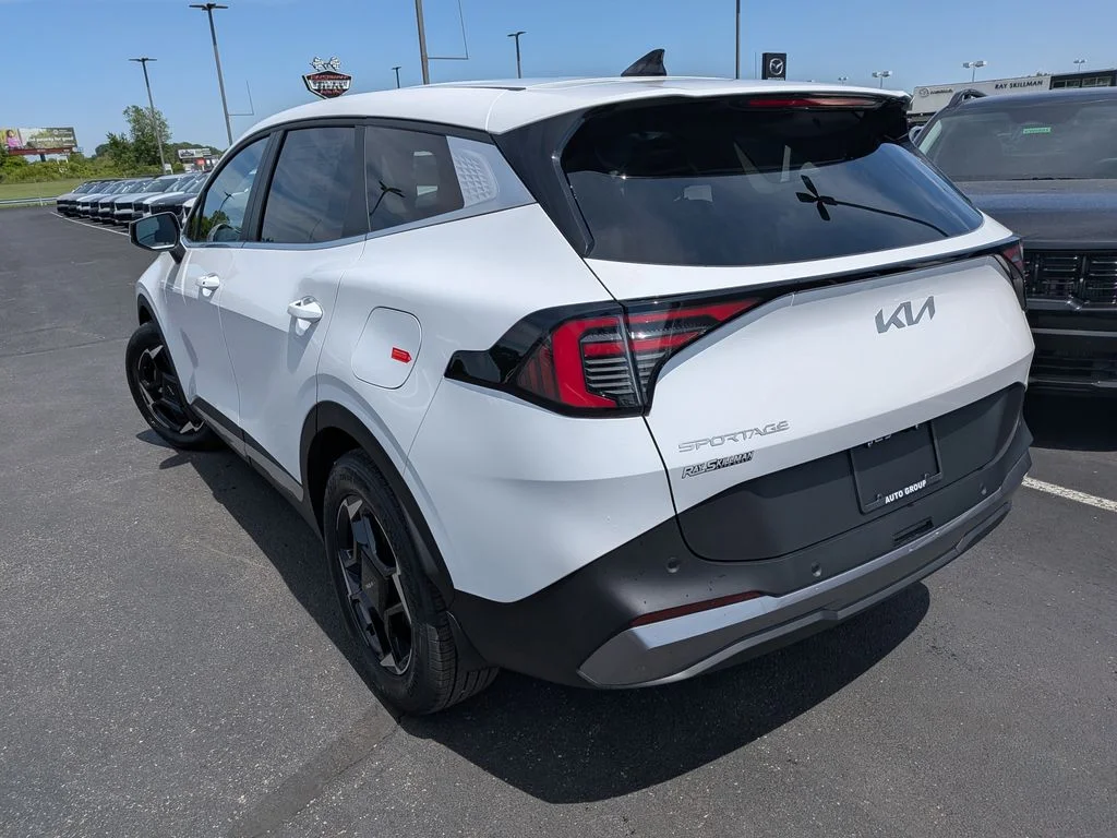 New 2026 White Pearl Kia EX image 32