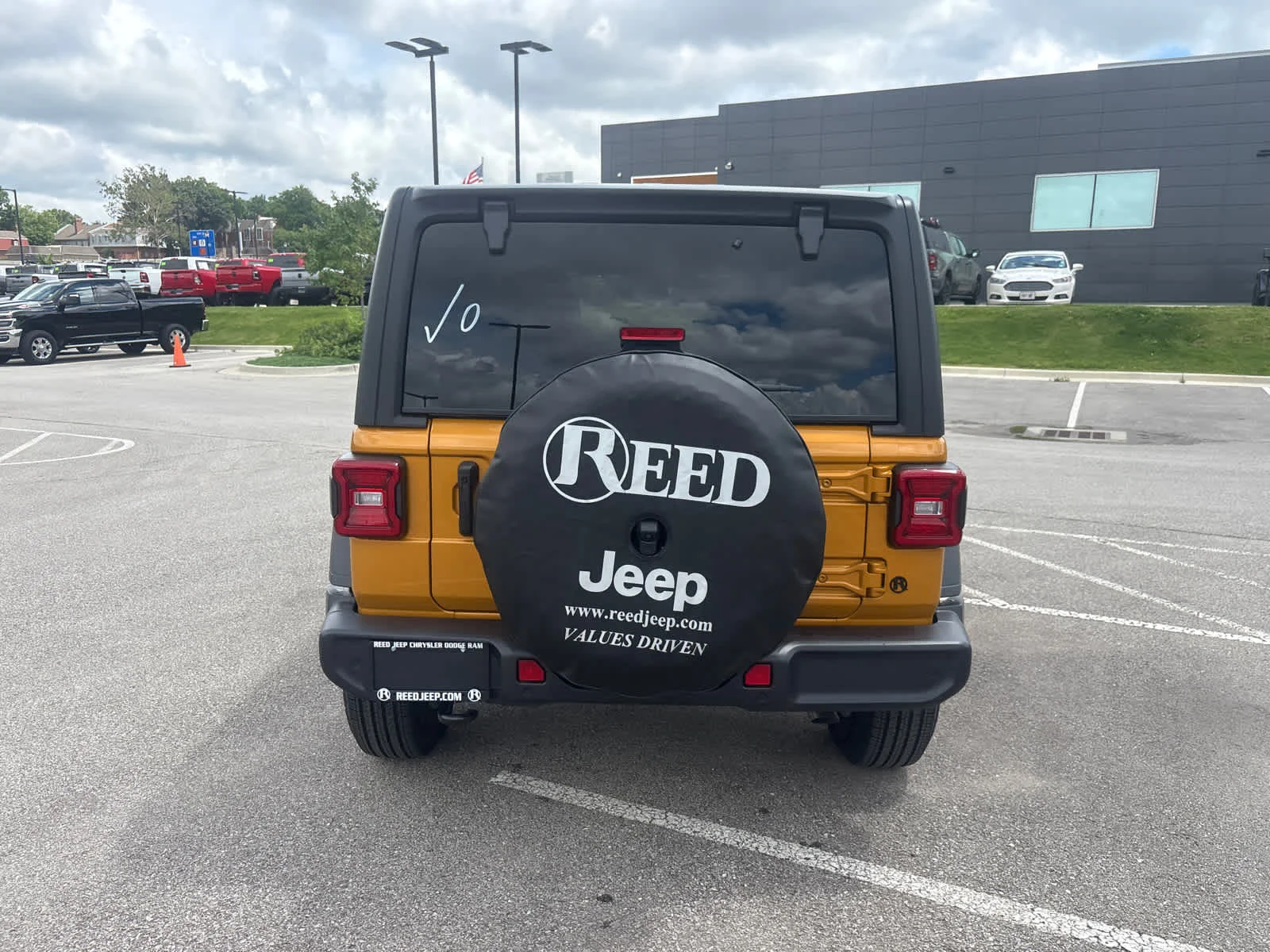 New 2026 Goldilocks Jeep Sport S image 8