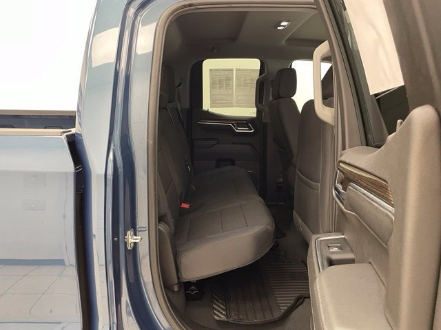 2024 Chevrolet Silverado 1500 LT - Photo 16