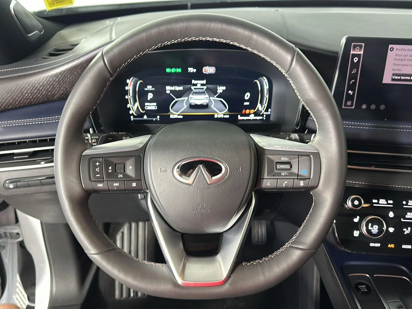 Used 2026 Radiant White INFINITI SPORT image 12