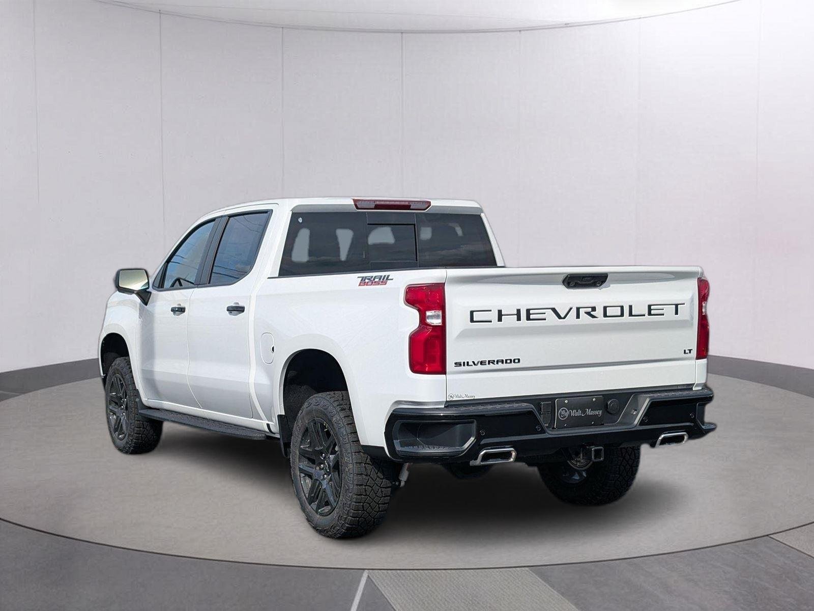 New 2026 Summit White Chevrolet LT Trail Boss image 6