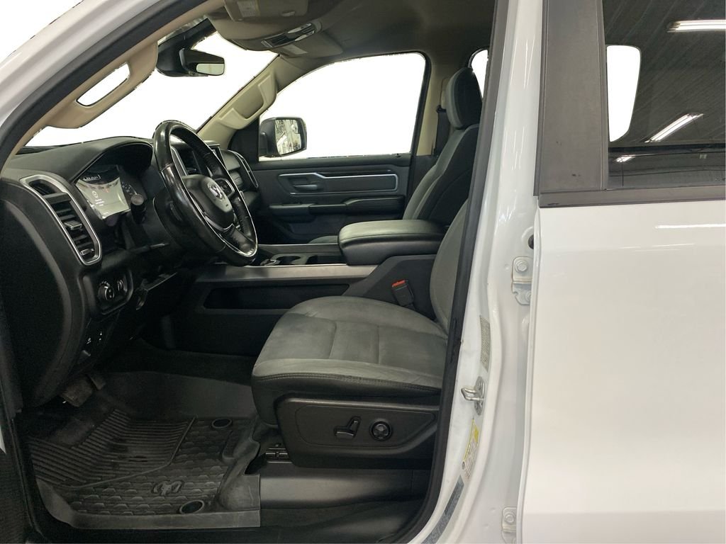 Used 2020 White Ram Big Horn/Lone Star image 7