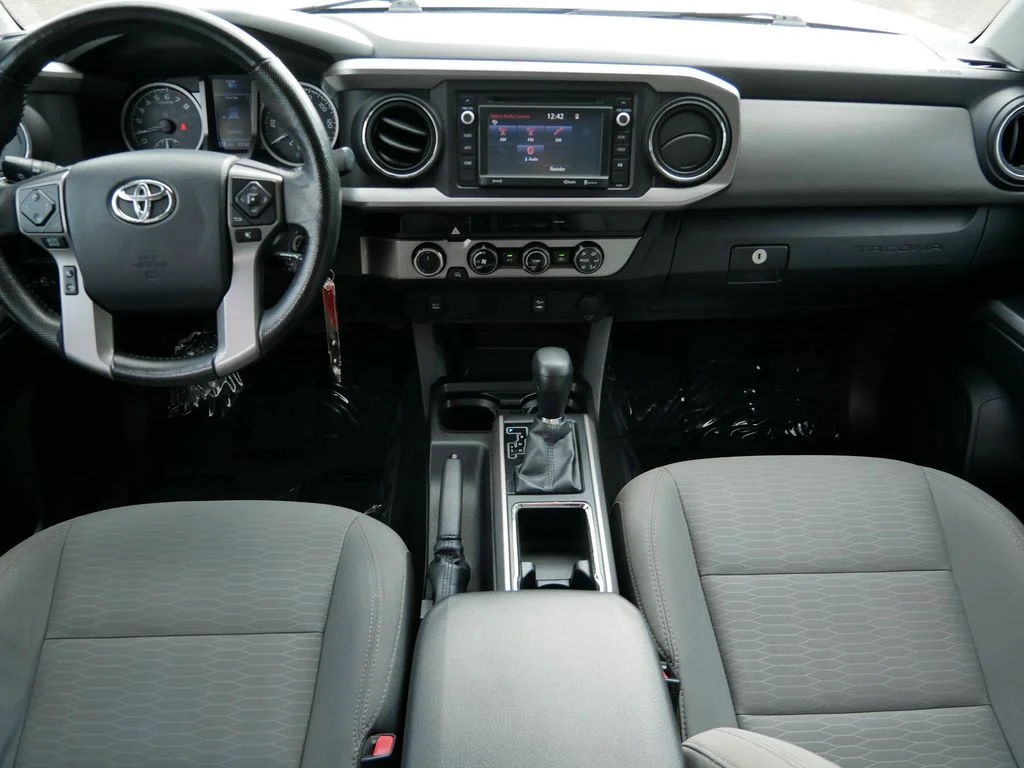 2016 Toyota Tacoma SR5 - Photo 13