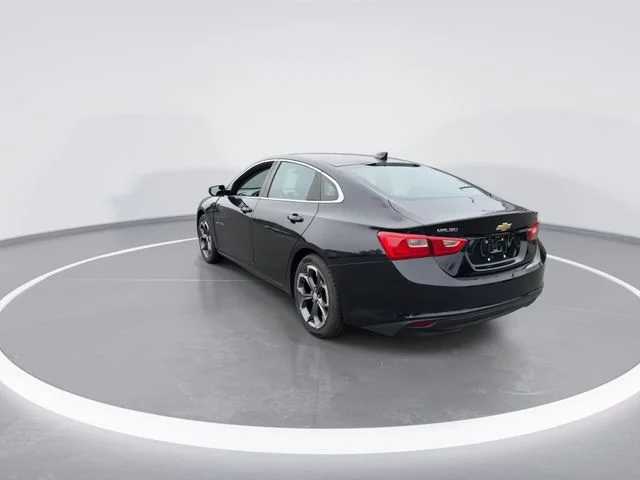 Used 2023 Black Chevrolet LT image 6