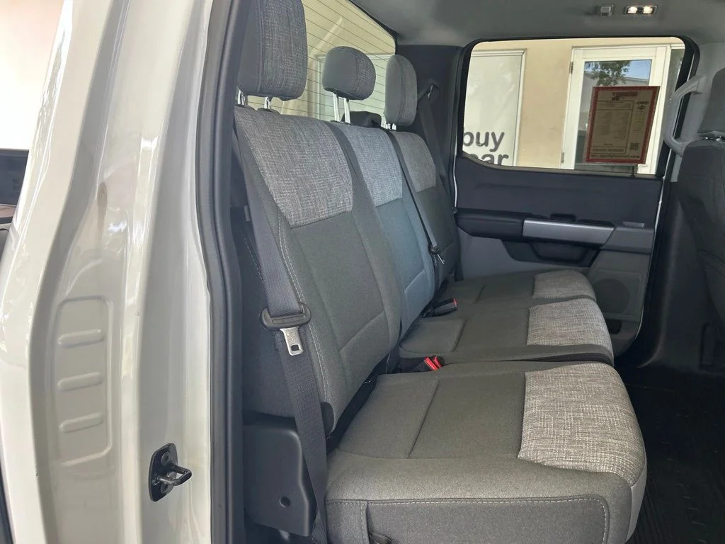 Used 2025 White Ford XLT image 27