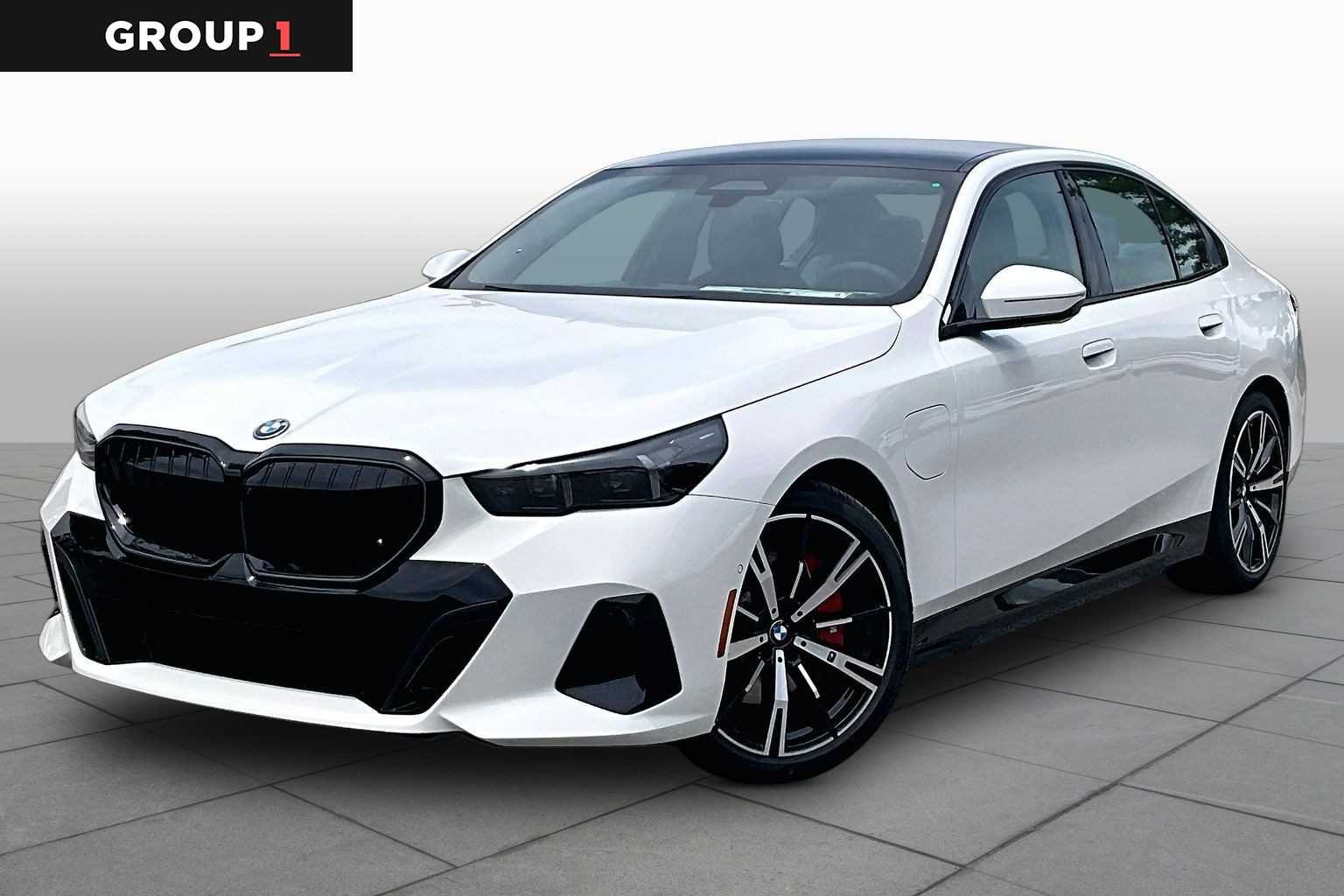 2027 BMW 5 Series 550e xDrive Sedan's photo