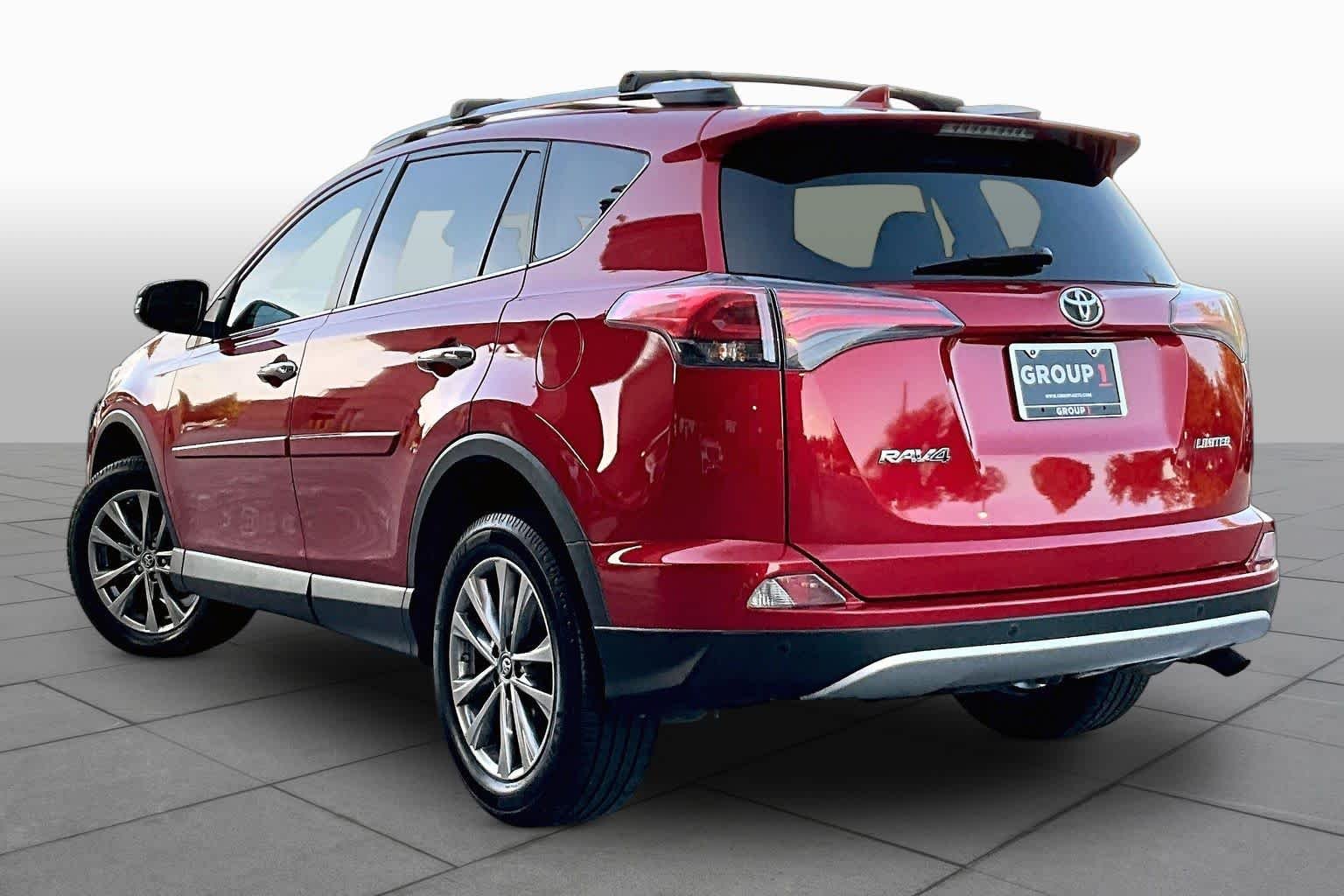 Used 2016 Barcelona Red Metallic Toyota Limited image 12