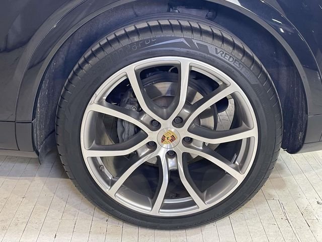 Used 2019 Black Porsche S image 13