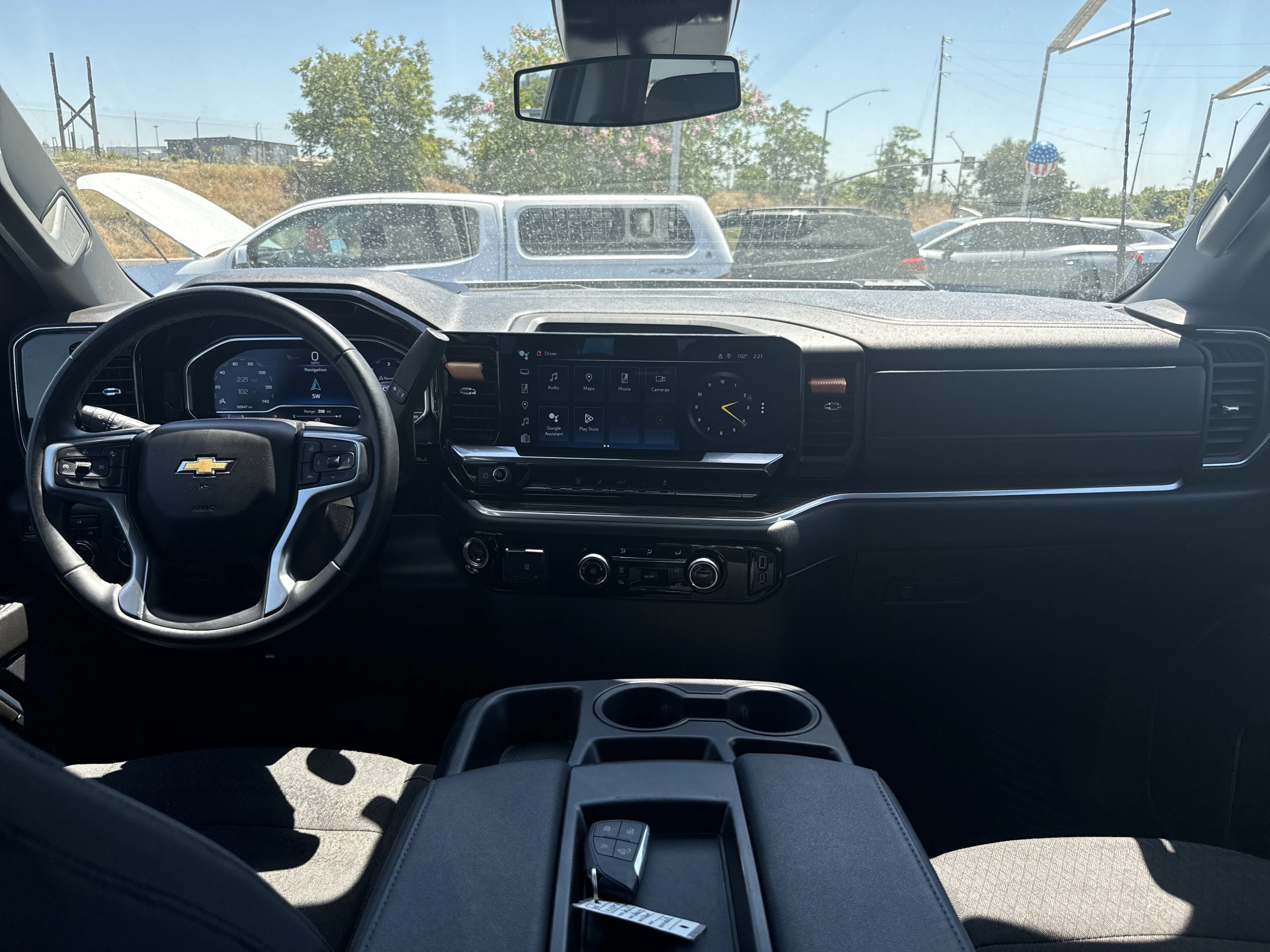 Used 2024 Summit White Chevrolet LT image 14