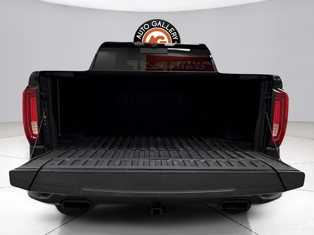 Used 2021 Black GMC AT4 image 25