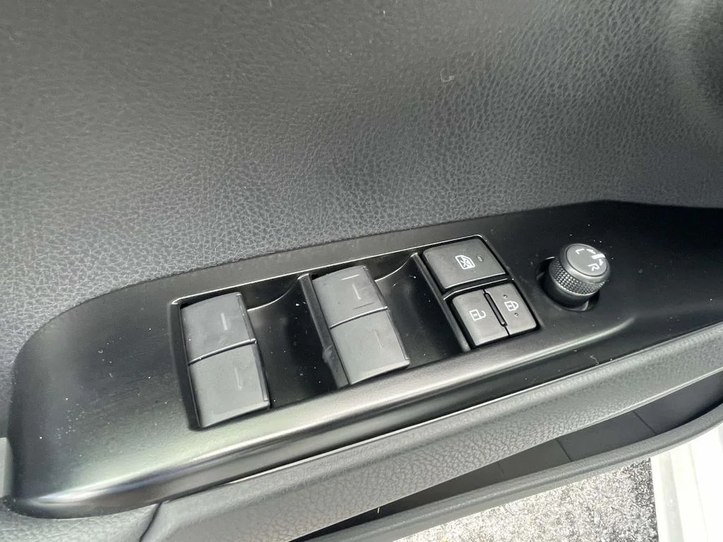 Used 2026 Wind Chill Pearl Toyota XSE image 16