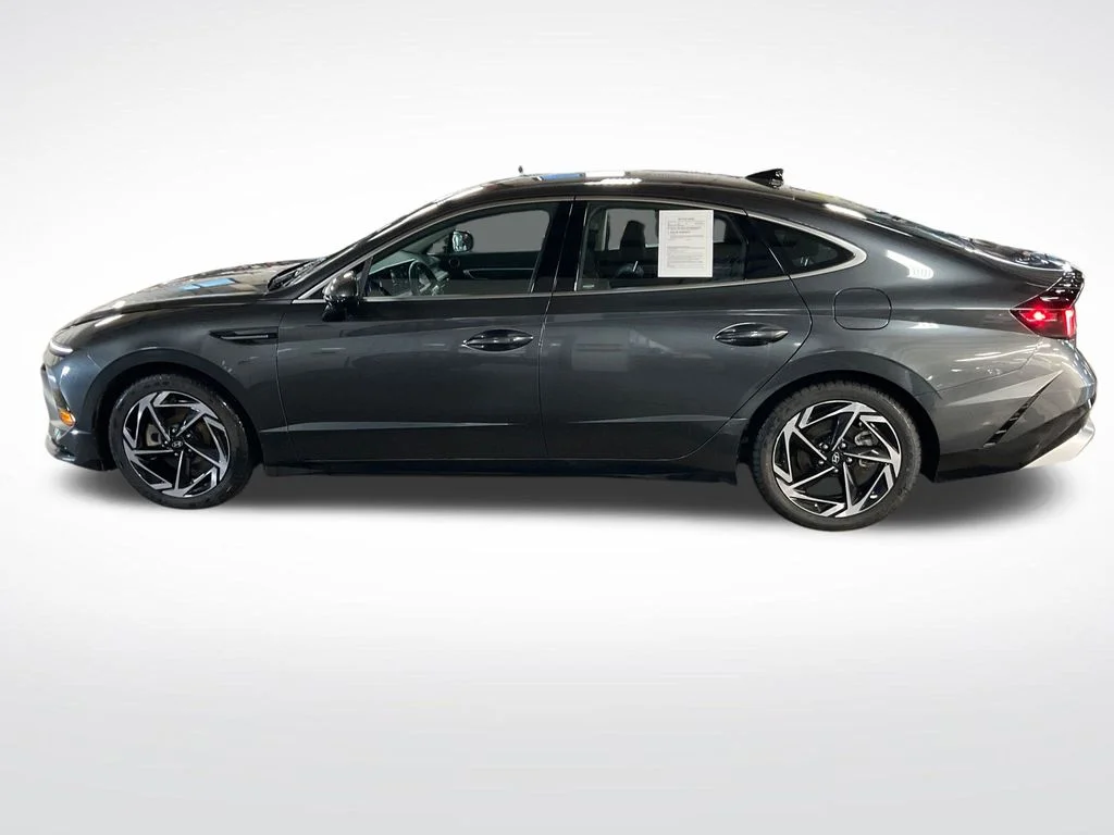 Certified Used 2026 Gray Hyundai SEL Sport image 2