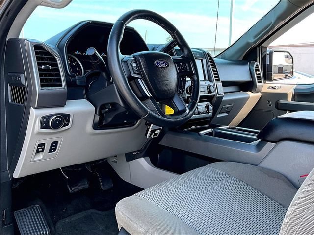 Used 2017 Caribou Metallic Ford XL image 8