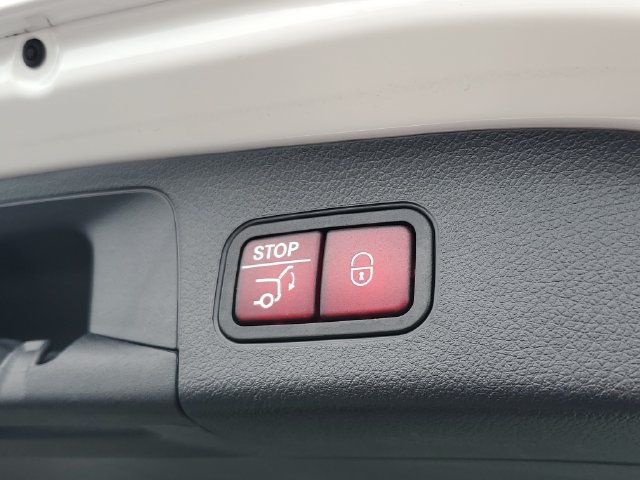 2023 Mercedes-Benz GLA Base - Photo 24