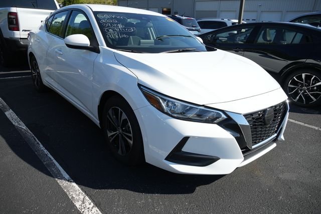 Used 2022 White Nissan SV image 1