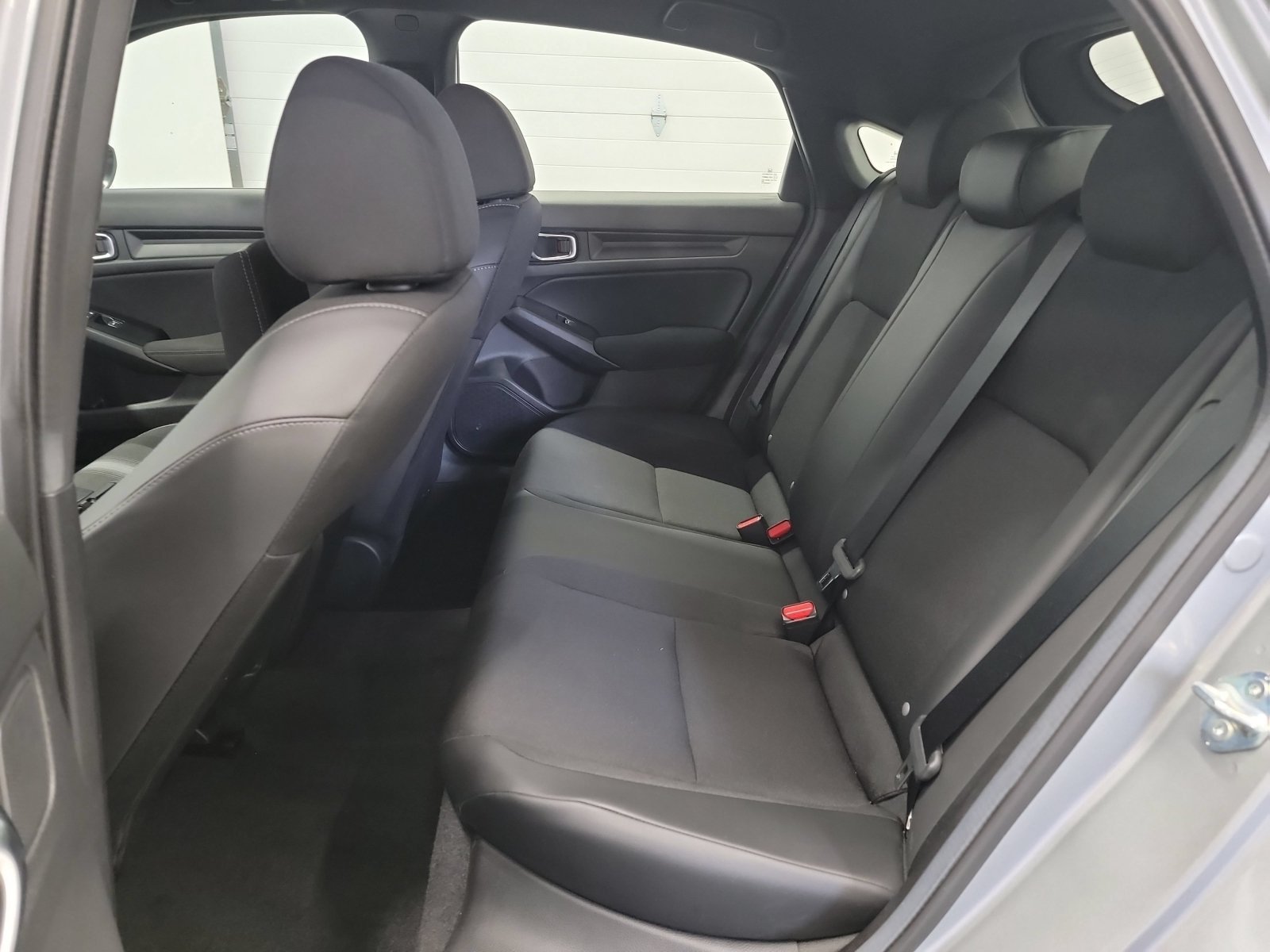 Certified Used 2025 Solar Silver Metallic Honda Sport image 28