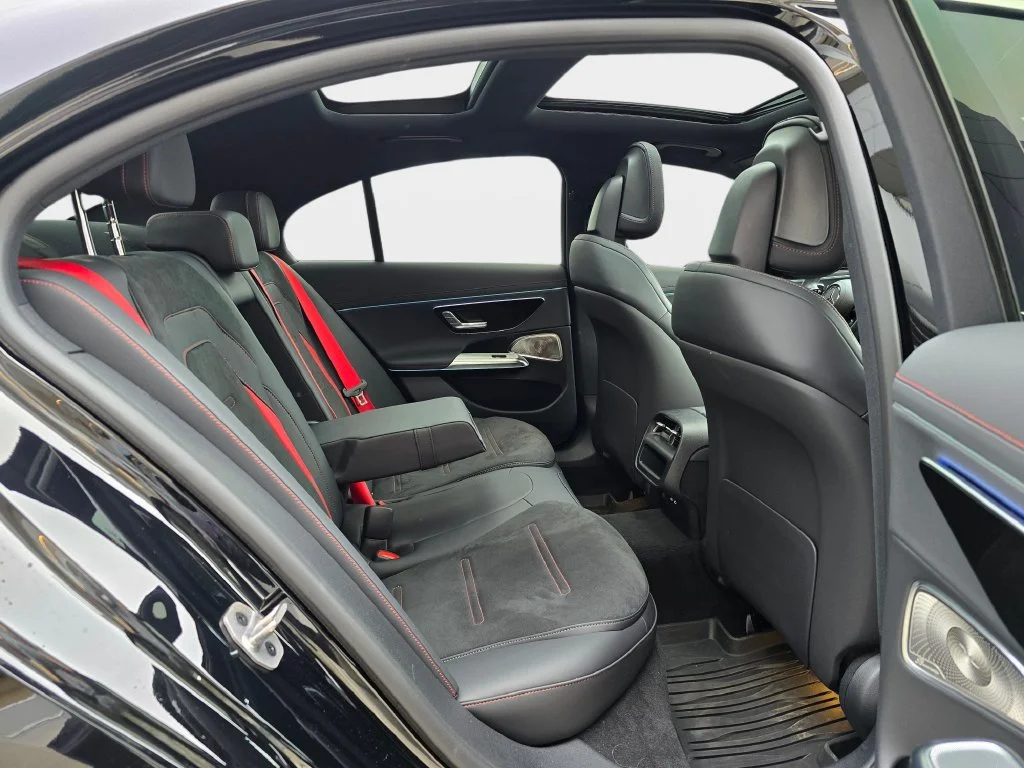 Used 2025  Mercedes-Benz E 53 AMG® image 13