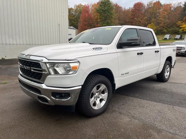 Used 2023 White Ram Big Horn/Lone Star image 9