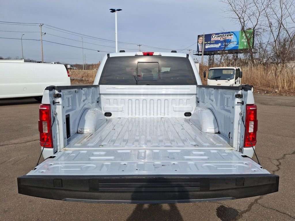 Used 2022 White Ford XLT image 19