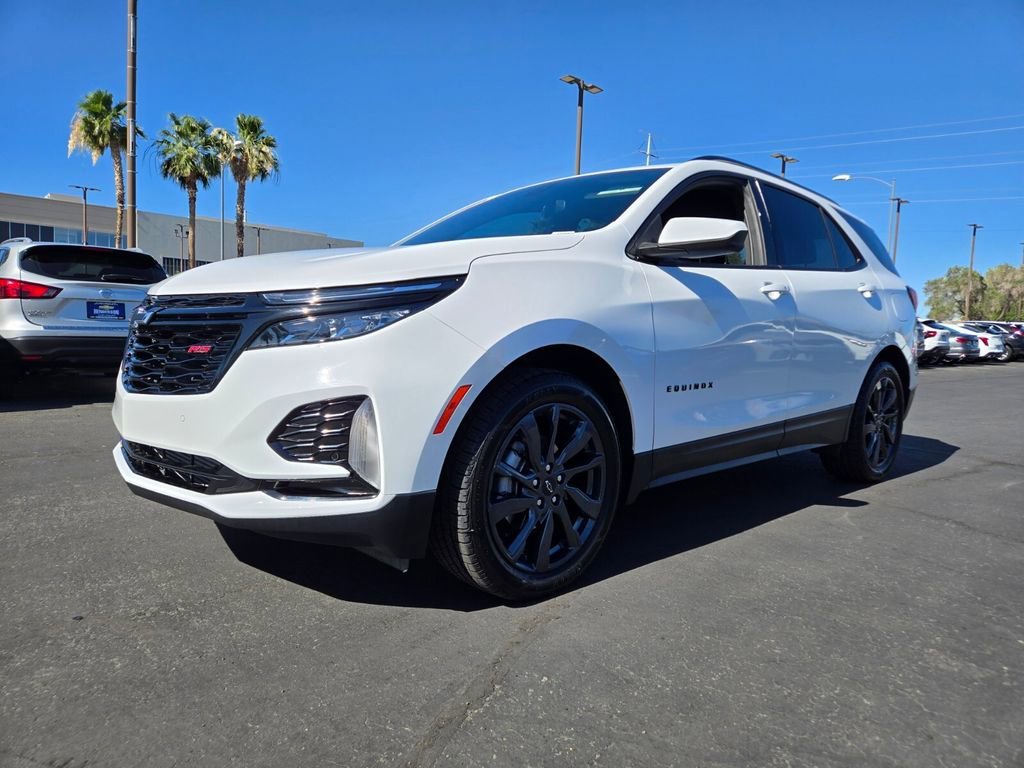 2024 Chevrolet Equinox RS - Photo 2