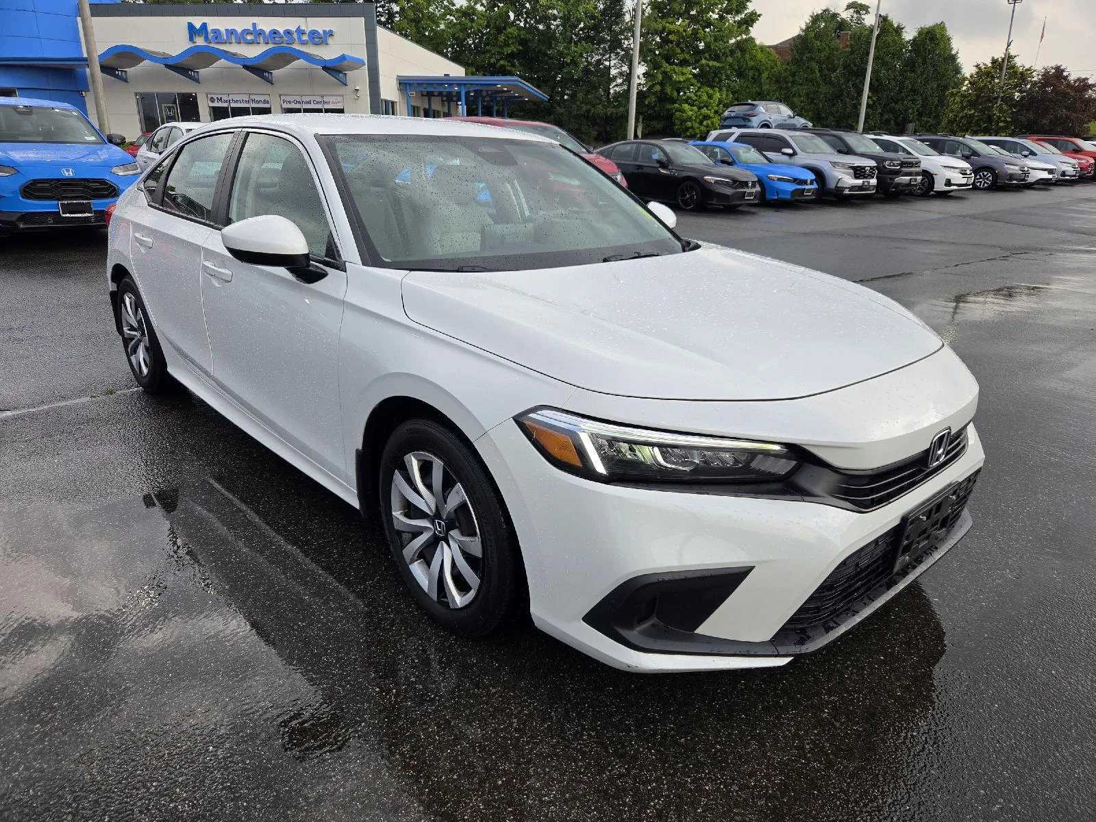 Used 2023 Platinum White Pearl Honda LX image 1