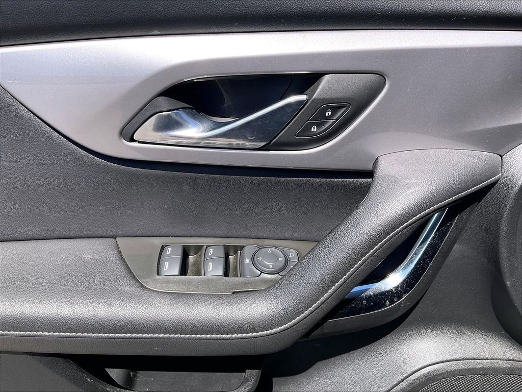 Used 2023 Gray Chevrolet LT image 36