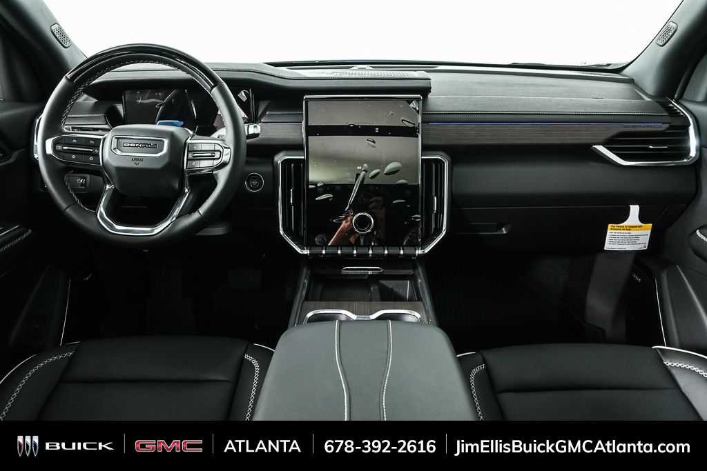 2026 GMC Acadia Denali - Photo 21