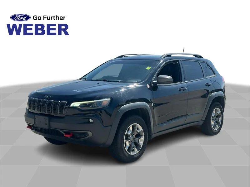 Used 2019 Diamond Black Crystal Pearlcoat Jeep Trailhawk 4x4 image 1