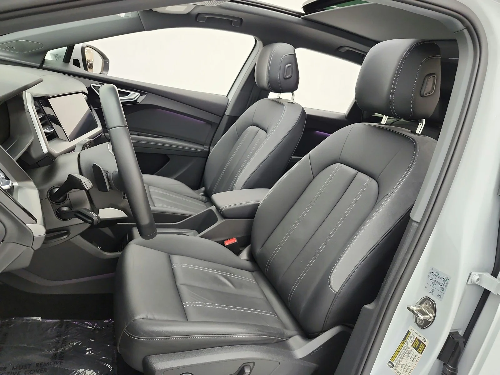 Used 2024 Glacier White Metallic Audi Premium Plus 50 quattro image 10