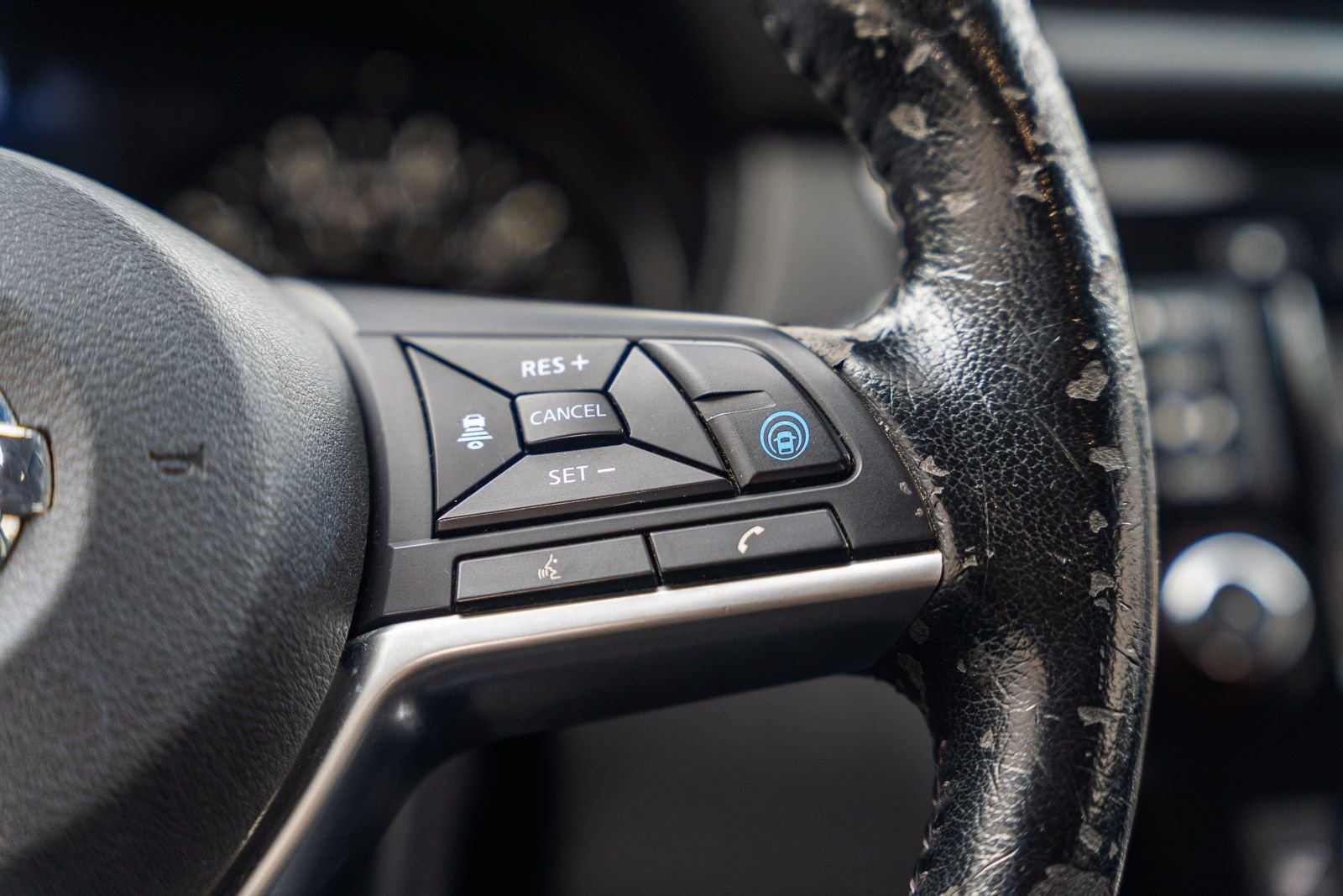 Used 2020 Black Nissan SL image 26