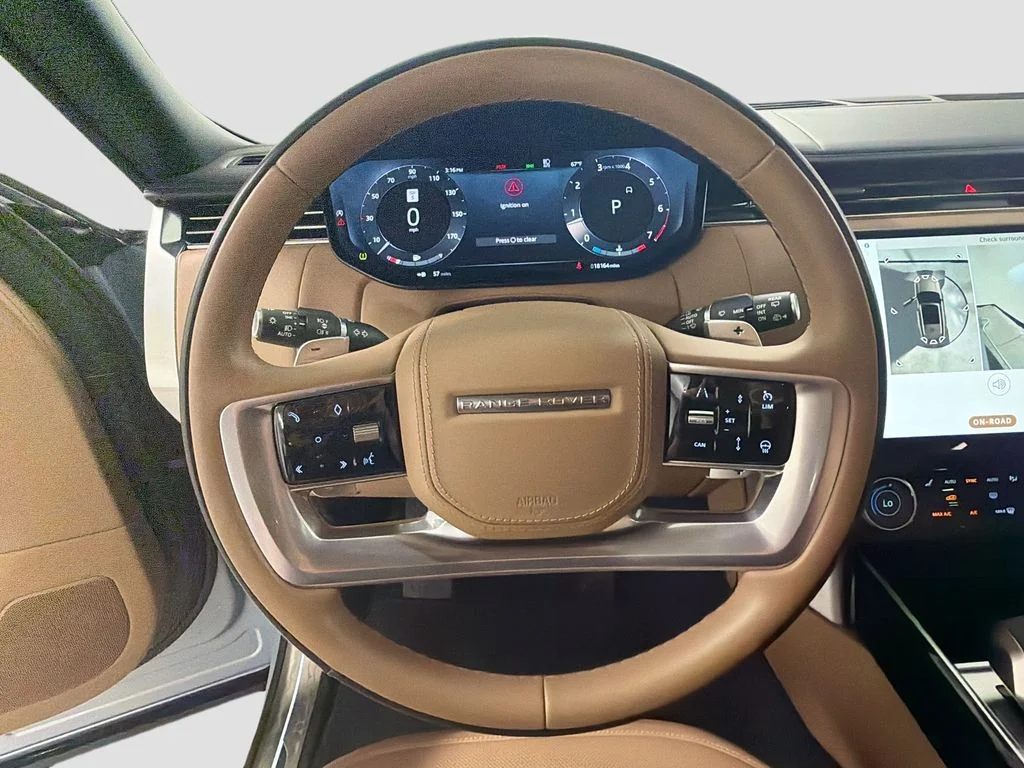 Certified Used 2023 Ionian Silver SV Bespoke Ultra Metallic Satin Land Rover Autobiography image 12