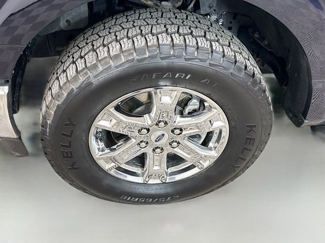 Used 2022 Blue Ford XLT image 29