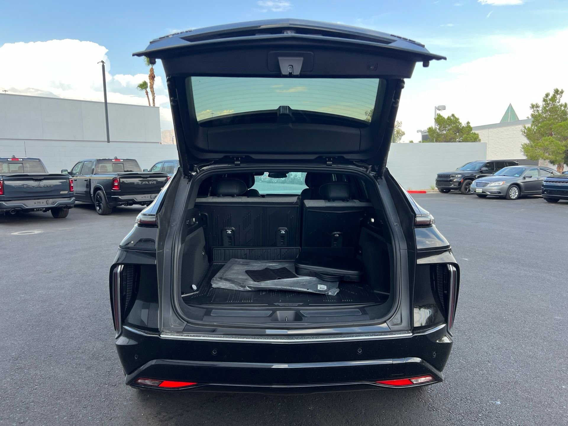 Used 2024 Black Cadillac Tech image 14