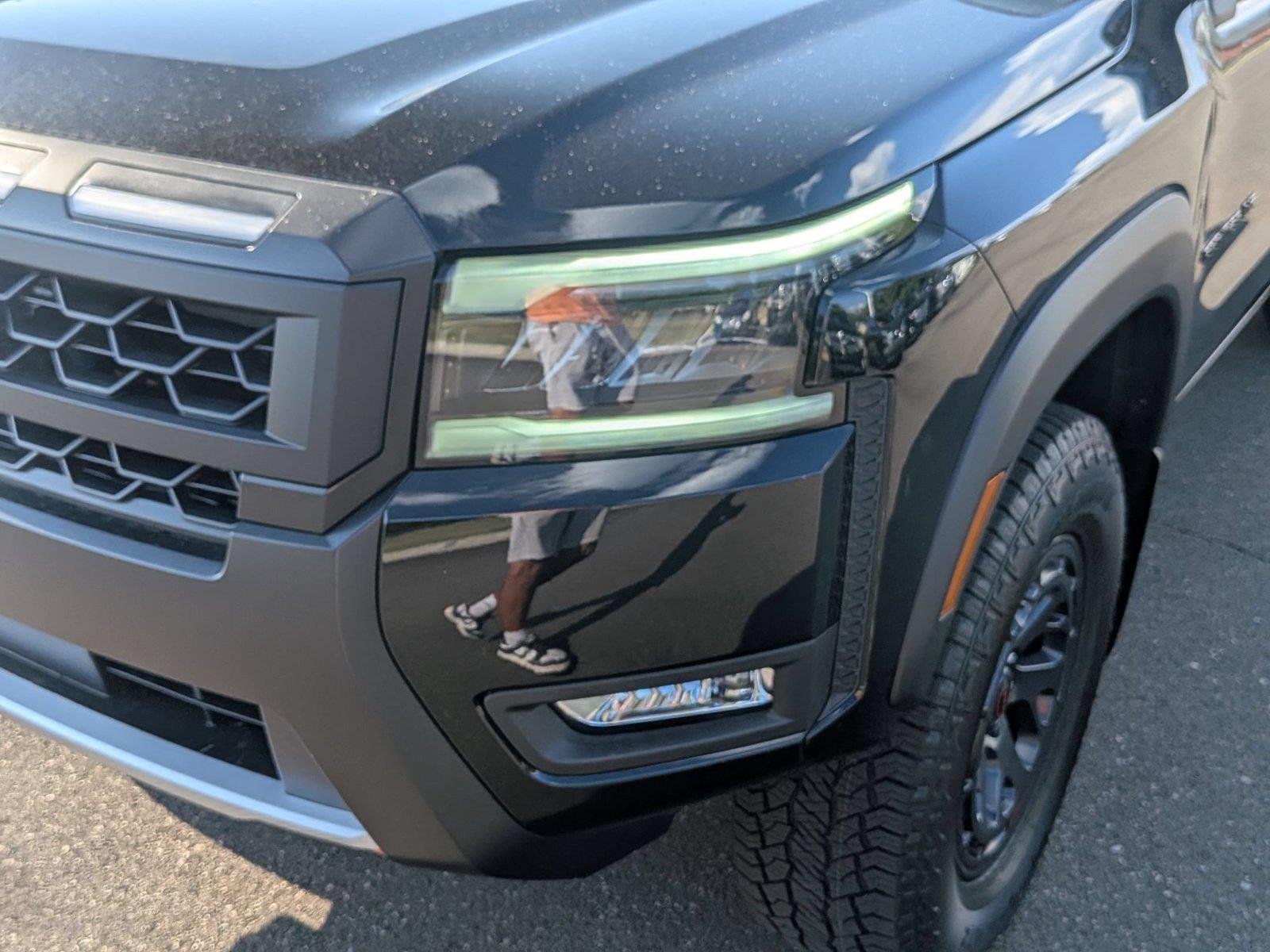 New 2027 Super Black Nissan PRO-4X image 9