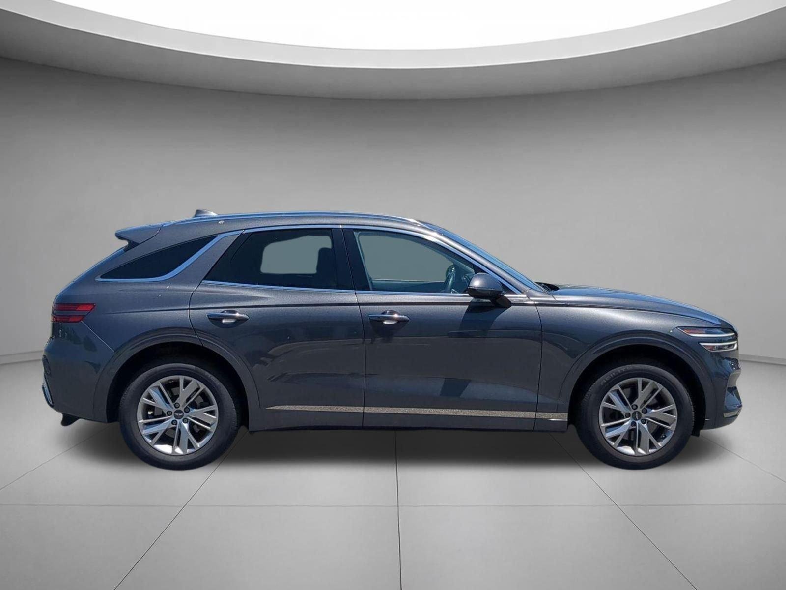 Used 2023 Himalayan Gray Genesis 2.5T image 6