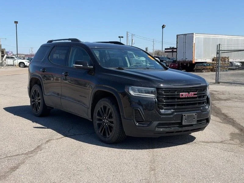 Used 2023 Ebony Twilight Metallic GMC SLE image 1