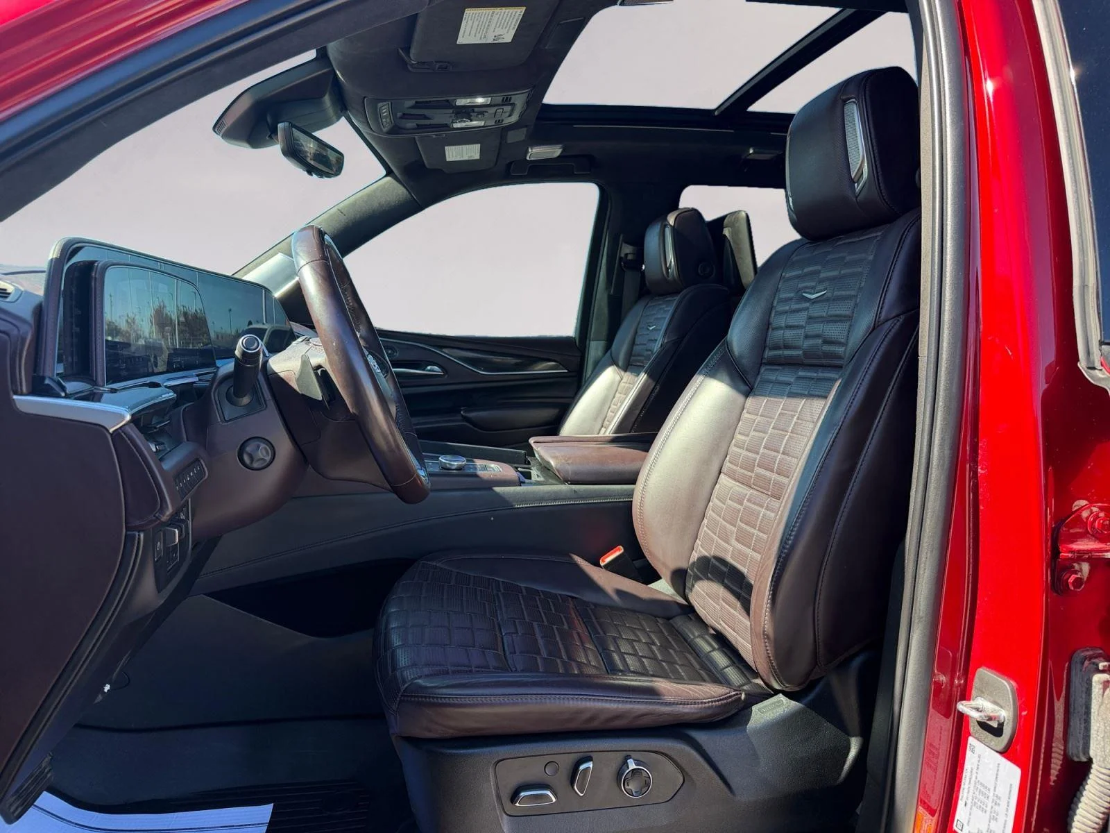 2022 Cadillac Escalade Sport Platinum - Photo 9