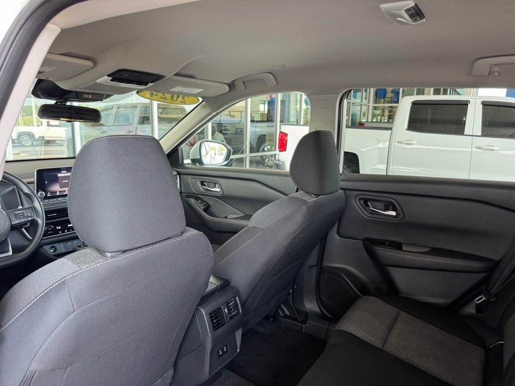 Used 2024 Silver Nissan SV image 20