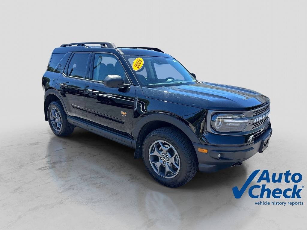 Used 2023 Black Ford Badlands image 7