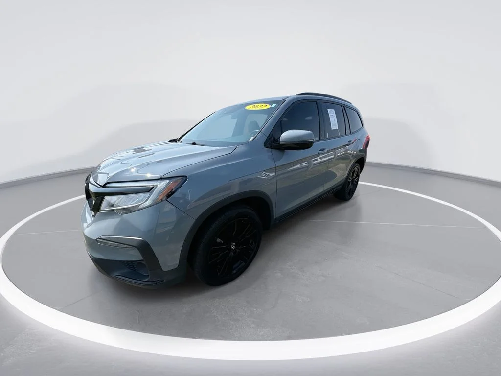 Used 2022 Blue Honda Black Edition image 4