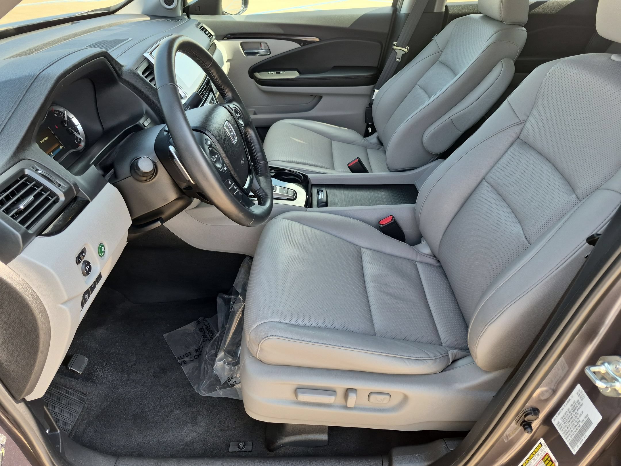 Certified Used 2020 Gray Honda RTL-E image 11