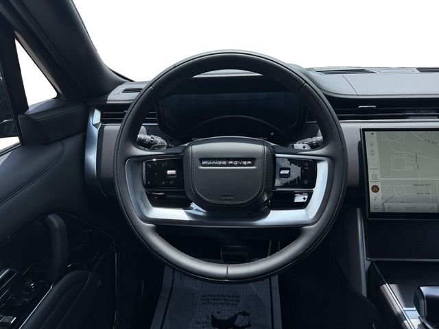 Used 2026 Green Land Rover SV image 13