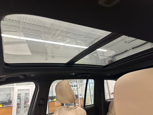 Used 2024 Red Jeep Limited image 28